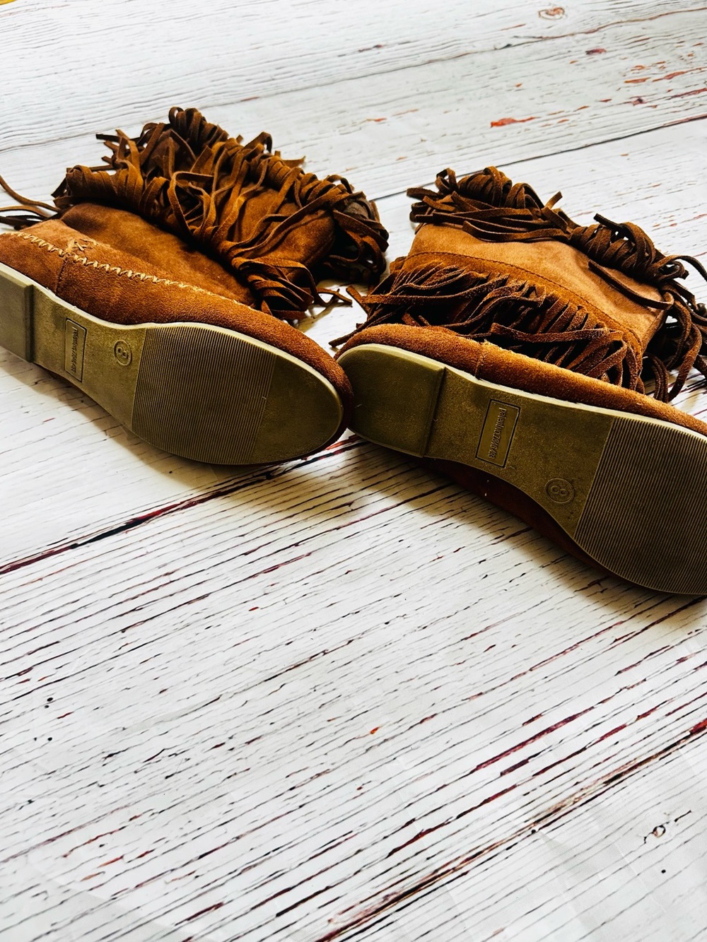 Women's Brown Suede Fringe Moccasin Boots - Picture 6 of 7